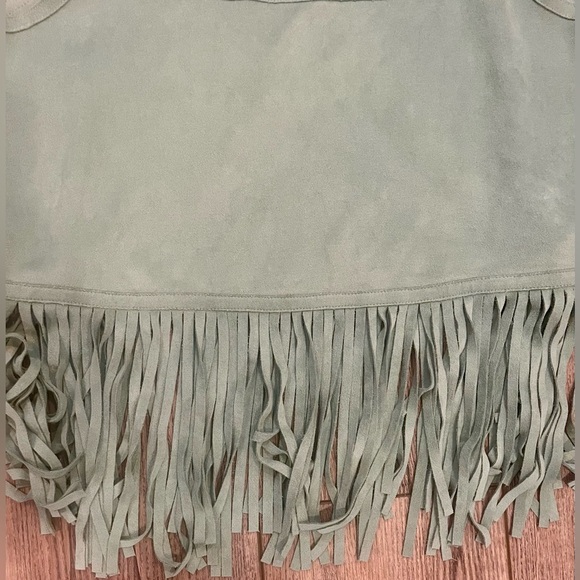 Buffalo by David Bitton Sage Suede-Look Fringe Tank — Embroidered Yoke • medium - Picture 5 of 8